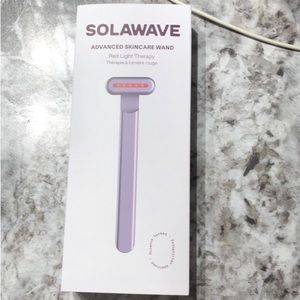 NEW - Solawave 4-in-1 Radiant Renewal Wand, Red Light LED facial Wand
